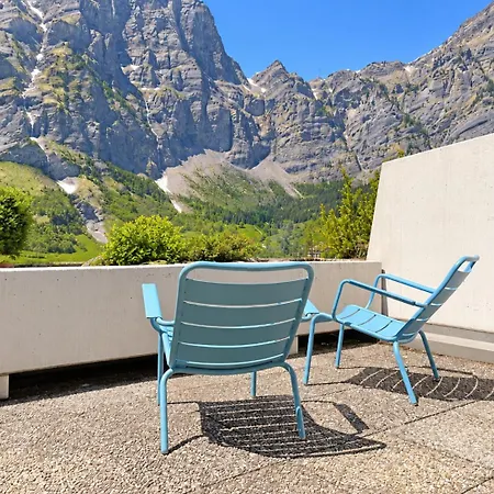 Cozy Alpine In With Mountain View Apartamento *
