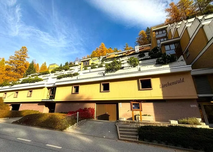 Retro Alpine - Terrace With Mountain View *
