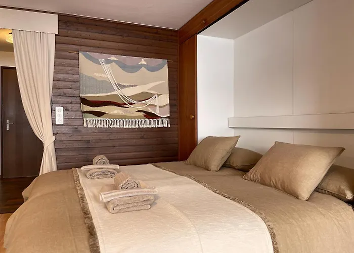 아파트 Retro Alpine - Terrace With Mountain View *